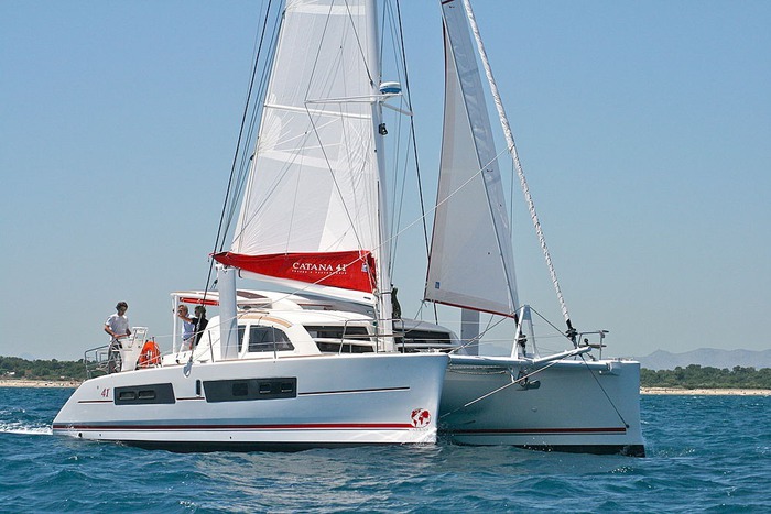 Navalia - Imbarcazione Catana 41 2