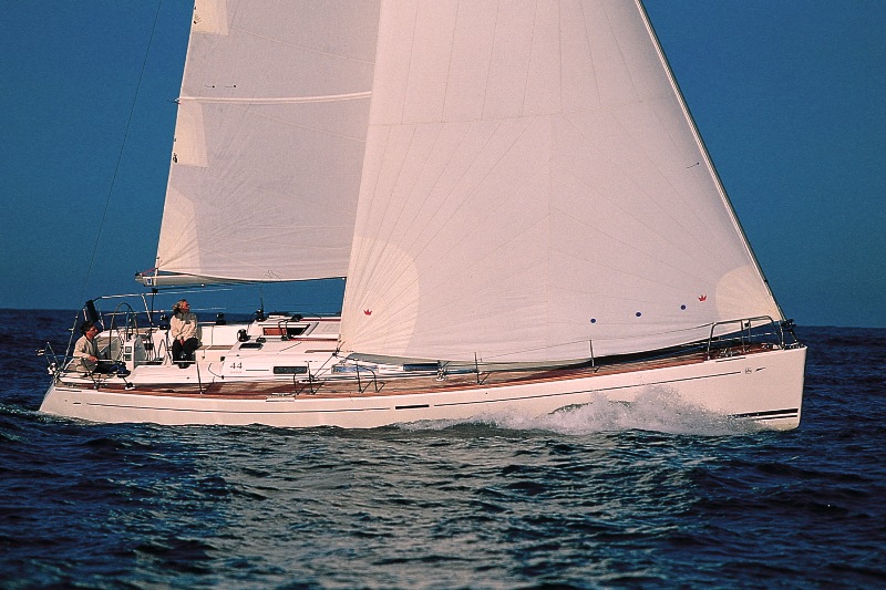 Navalia - Imbarcazione Dufour 44 – 3 cab. 1
