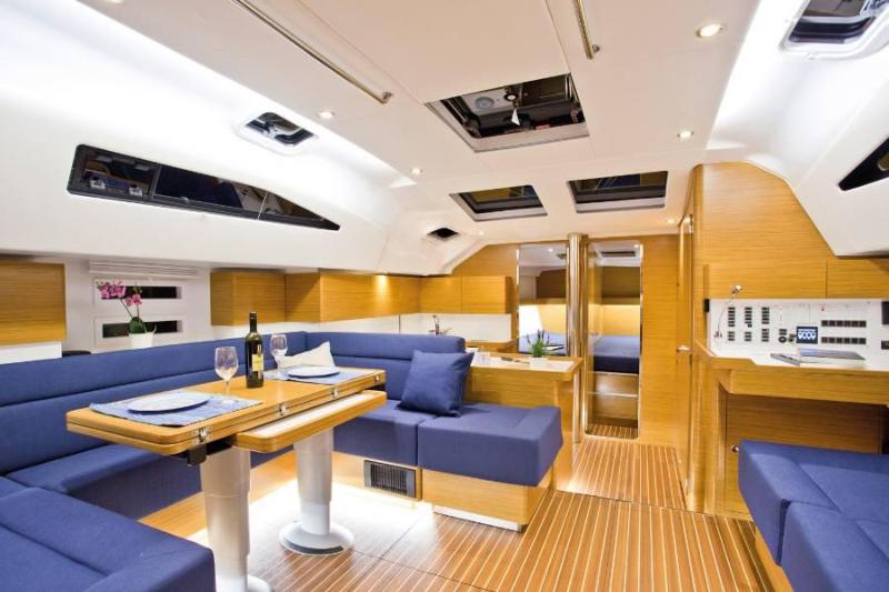 Navalia - Imbarcazione Elan Impression 50 7