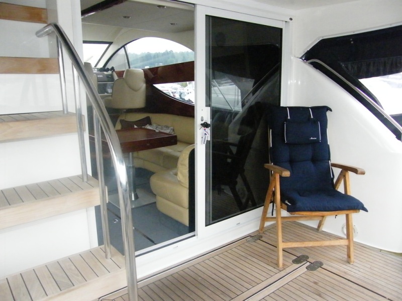 Navalia - Imbarcazione Fairline Phantom 46 4