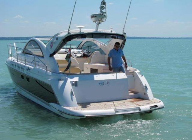 Navalia - Imbarcazione Fairline Targa 38 4