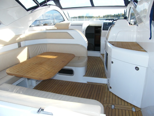 Navalia - Imbarcazione Fairline Targa 38 6