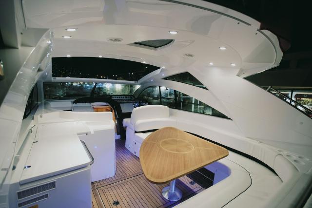 Navalia - Imbarcazione Fairline Targa 47 GT 4