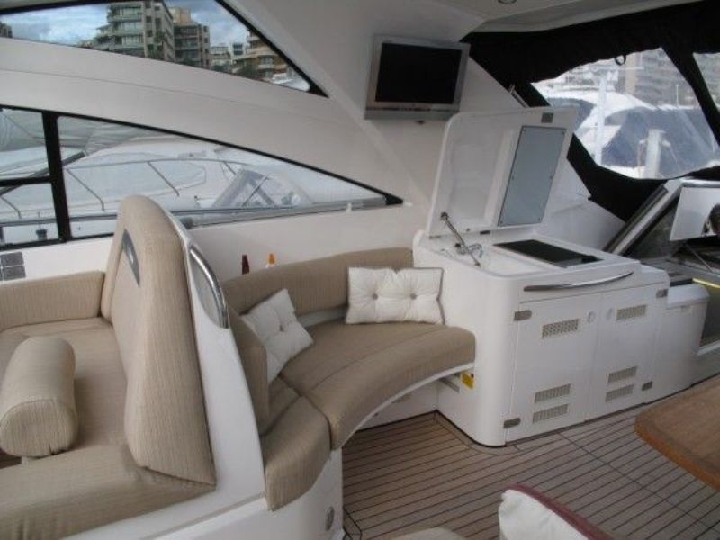 Navalia - Imbarcazione Fairline Targa 52 GT 4