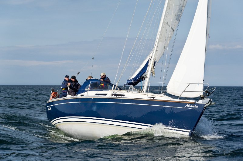 Navalia - Imbarcazione Hanse 312 1