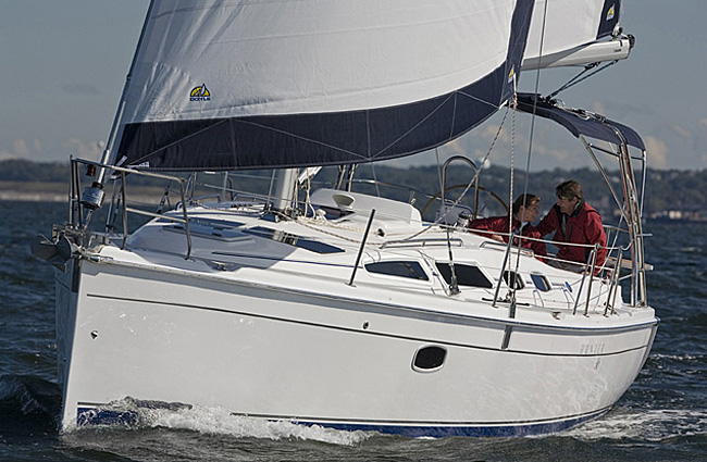 Navalia - Imbarcazione Hunter 36 2