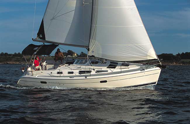 Navalia - Imbarcazione Hunter 36 3