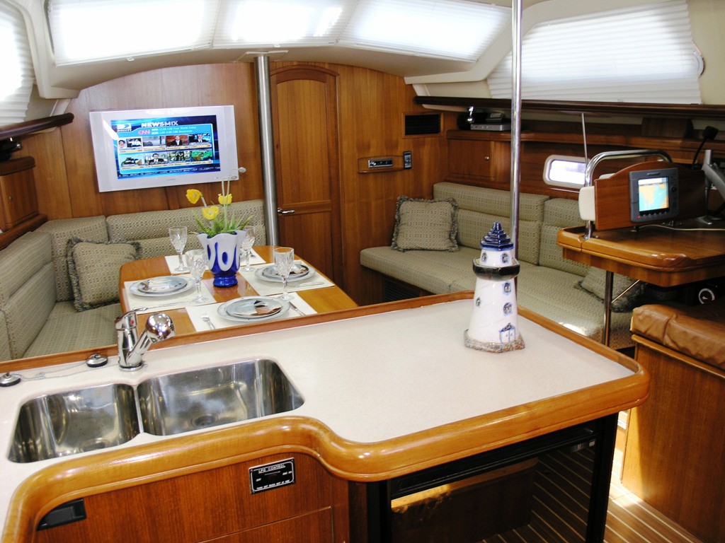 Navalia - Imbarcazione Hunter 44 DS 9