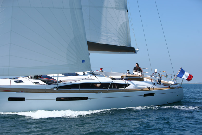 Navalia - Imbarcazione Jeanneau 57 – 5 cab. con 5 wc 3