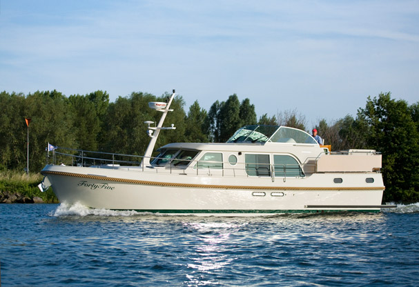 Navalia - Imbarcazione Linssen Grand Sturdy 45.9 AC 2