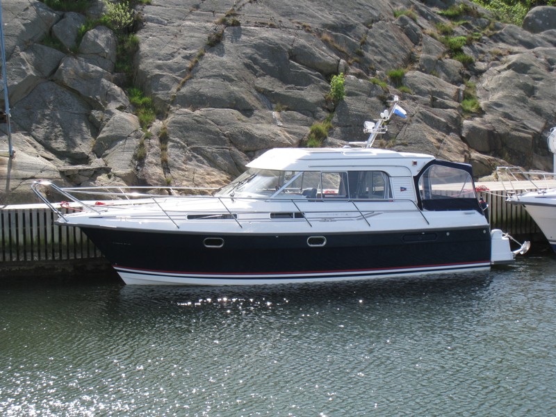 Navalia - Imbarcazione Nimbus 320 Coupe 4