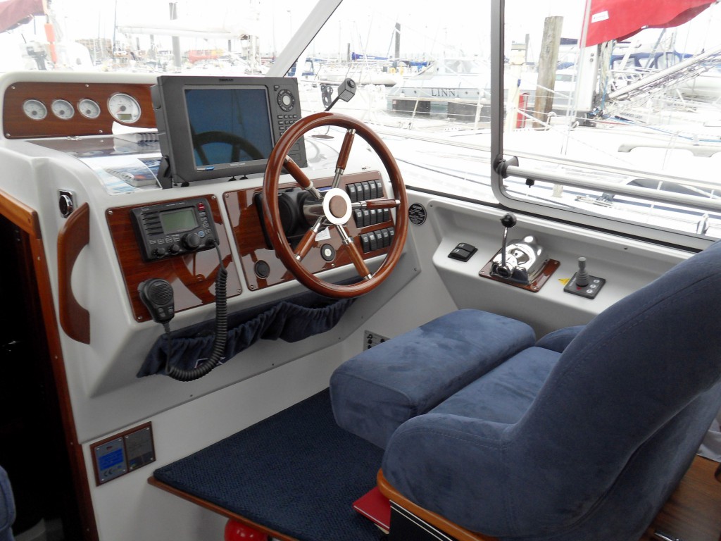 Navalia - Imbarcazione Nimbus 320 Coupe 6