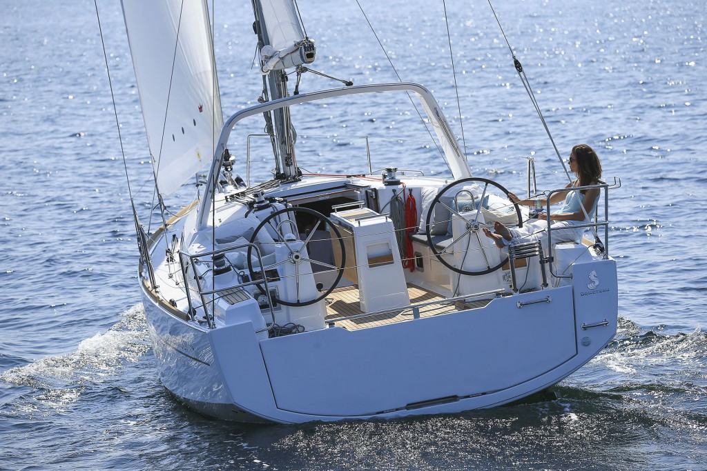 Navalia - Imbarcazione Oceanis 35 – 3 cab. 2