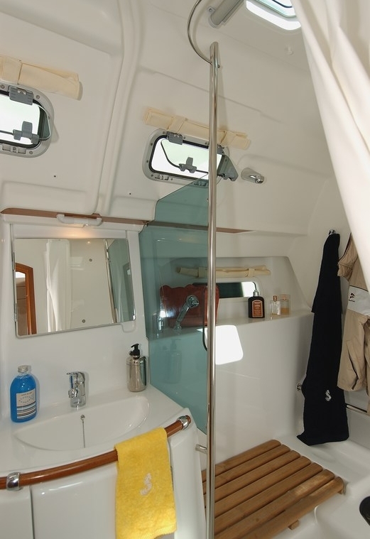 Navalia - Imbarcazione Oceanis 373 – 2 cab. 8