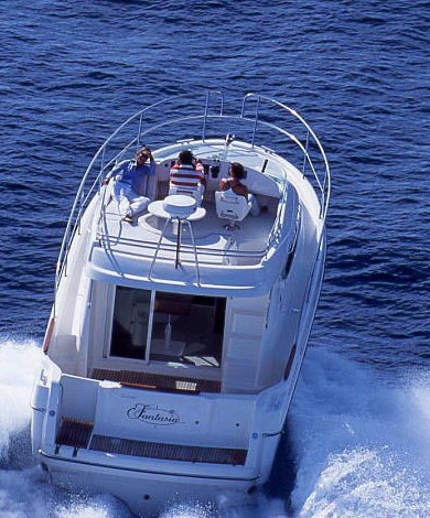 Navalia - Imbarcazione Prestige 32 Fly 3