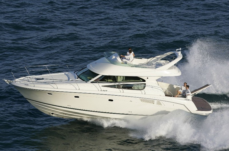 Navalia - Imbarcazione Prestige 42 Fly 1