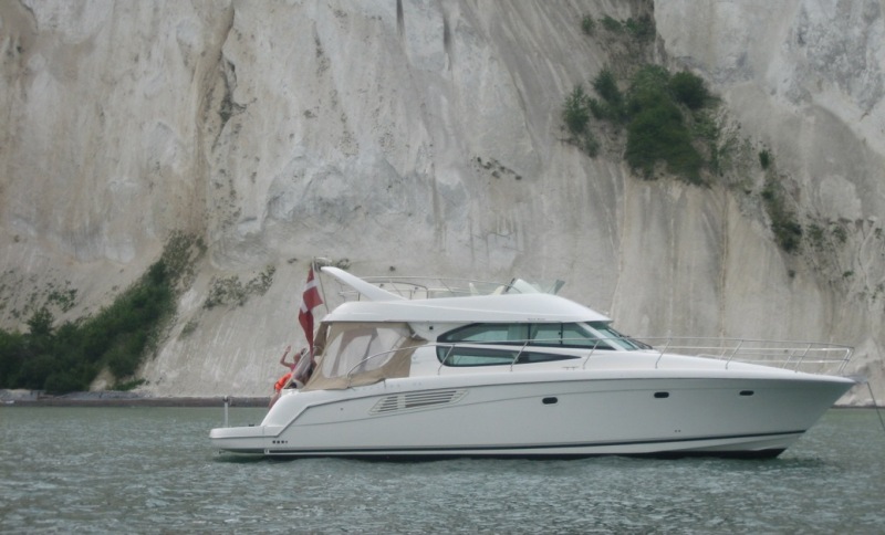 Navalia - Imbarcazione Prestige 42 Fly 3