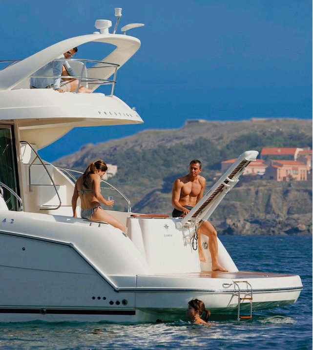 Navalia - Imbarcazione Prestige 42 Fly 5