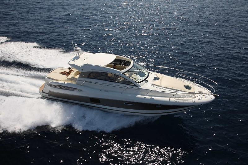 Navalia - Imbarcazione Prestige 440 1