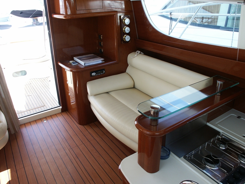 Navalia - Imbarcazione Prestige 46 8