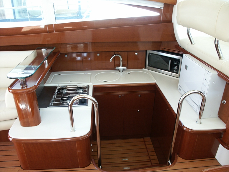 Navalia - Imbarcazione Prestige 46 9