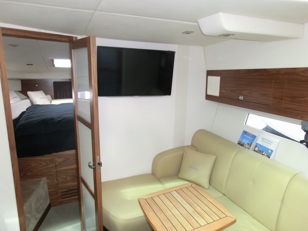 Navalia - Imbarcazione Sea Ray 355 Sundancer 12