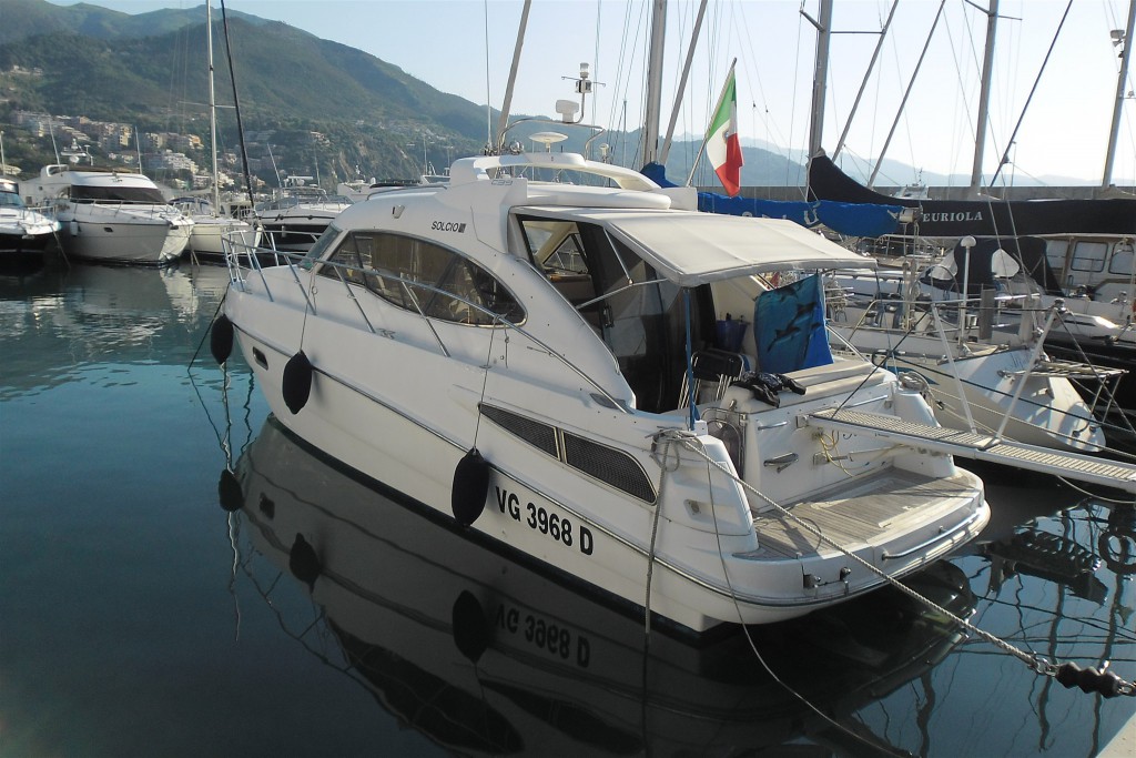 Navalia - Imbarcazione Sealine C39 2