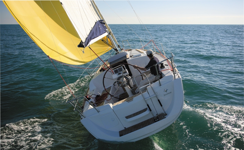 Navalia - Imbarcazione Sun Odyssey 30i 3