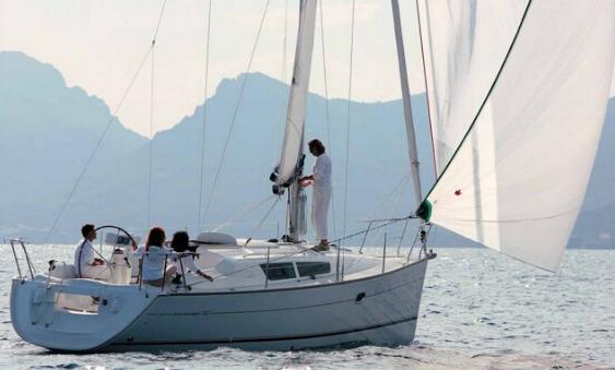 Navalia - Imbarcazione Sun Odyssey 32i 2