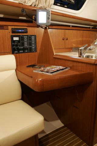 Navalia - Imbarcazione Sun Odyssey 32i 5