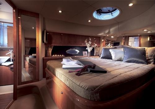 Navalia - Imbarcazione Sunseeker Manhattan 60 9