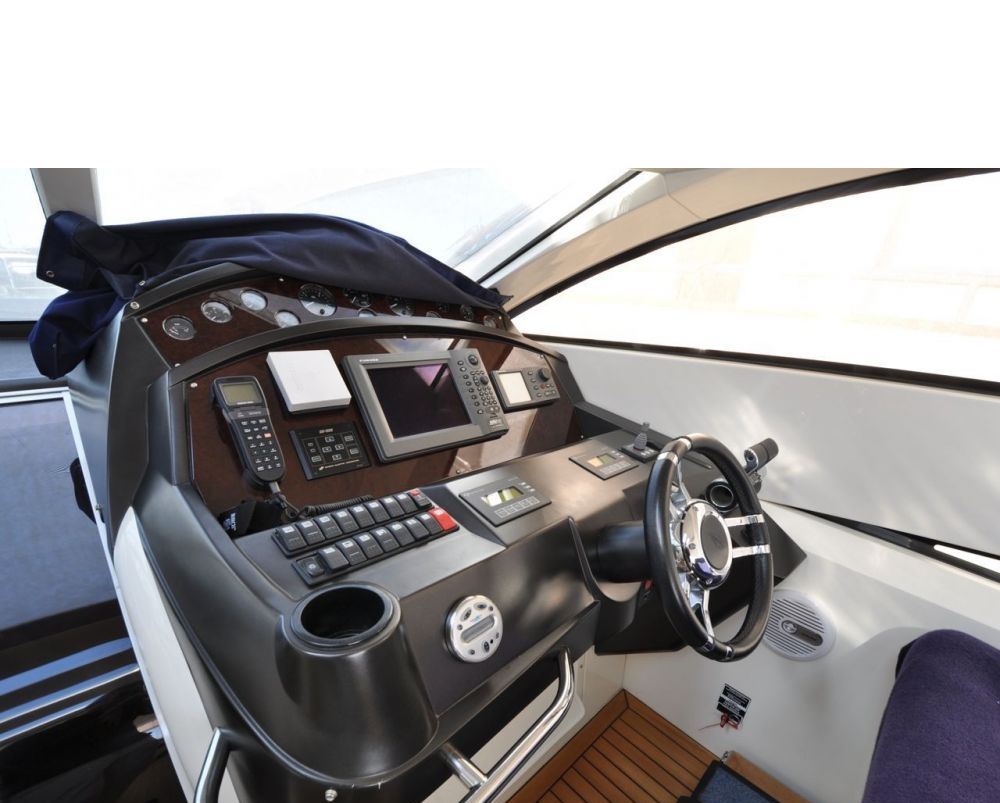 Navalia - Imbarcazione Sunseeker Portofino 53 4