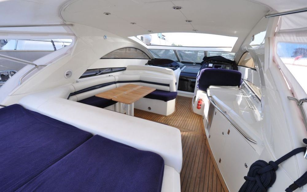 Navalia - Imbarcazione Sunseeker Portofino 53 5