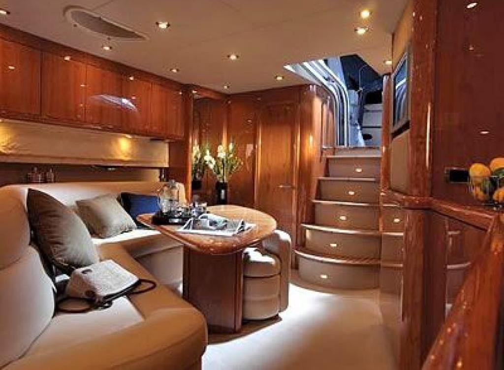 Navalia - Imbarcazione Sunseeker Portofino 53 7