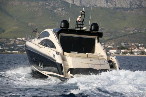 Navalia - Imbarcazione Sunseeker Predator 62 2