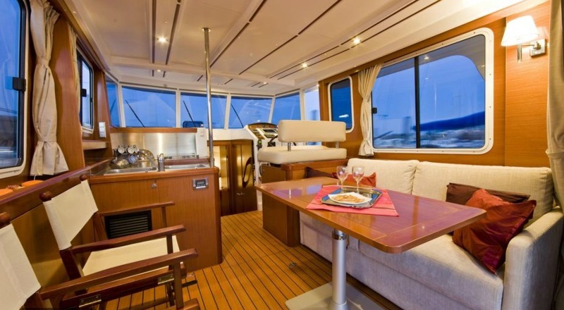 Navalia - Imbarcazione Swift 34 Trawler 4