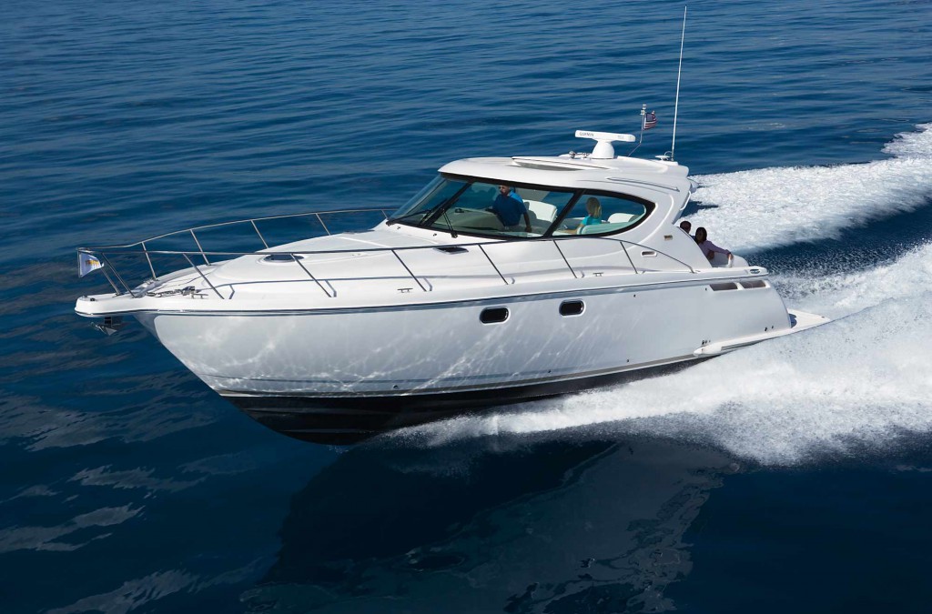 Navalia - Imbarcazione Tiara 4300 Sovran 3